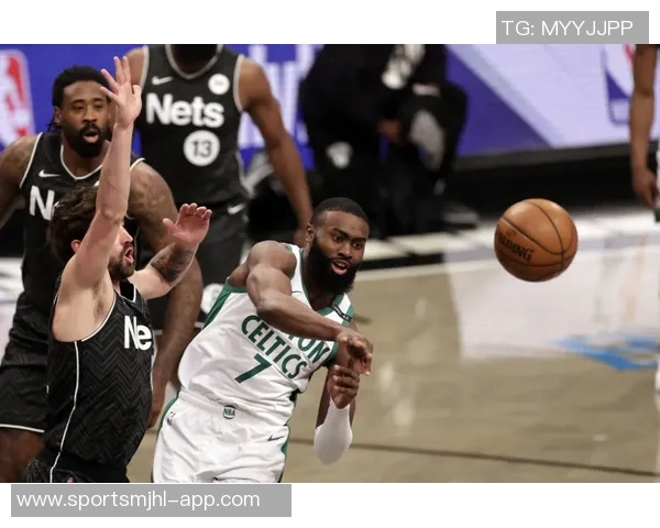 杰伦布朗若保持场均3007分将创队史单季得分新高