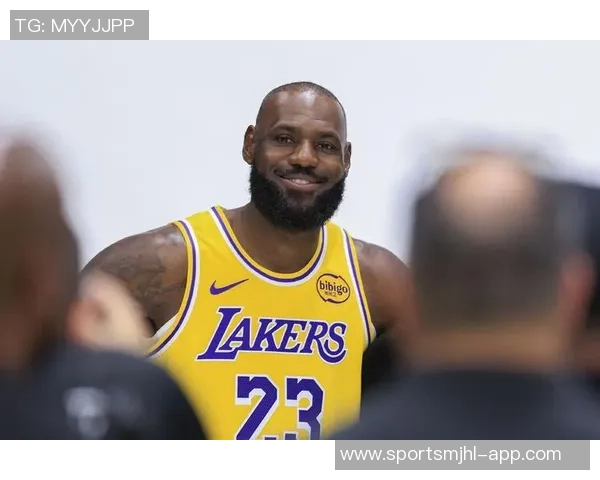 湖人队对詹姆斯伤情表示轻微担忧计划逐步恢复状态